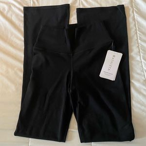 Athleta transcend slim yoga pants NWT